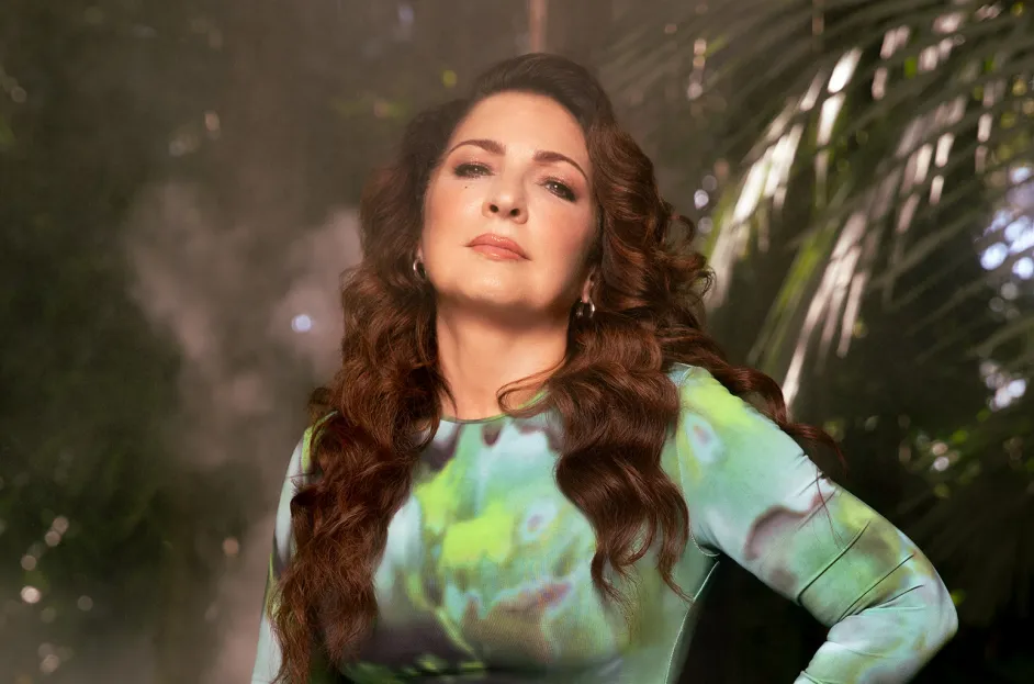 Gloria-Esefan-cr-Gato-Rivero-2025-billboard-01-1548
