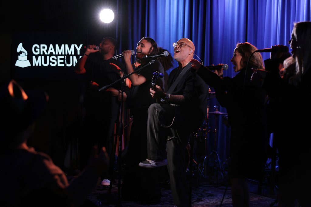 Israel-Houghton_GRAMMY-Museum_Press-Photo-06-1024x683.jpg
