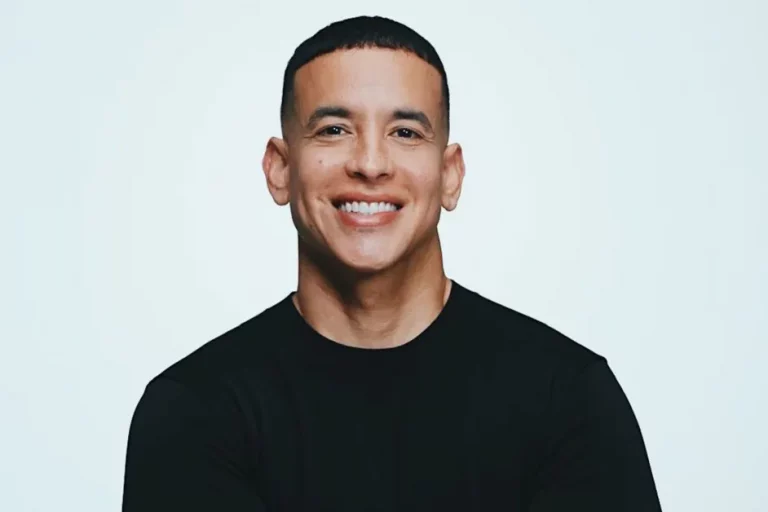 daddy-yankee-pr-2025-cr-Ighor-Cardozo-billboard-1800