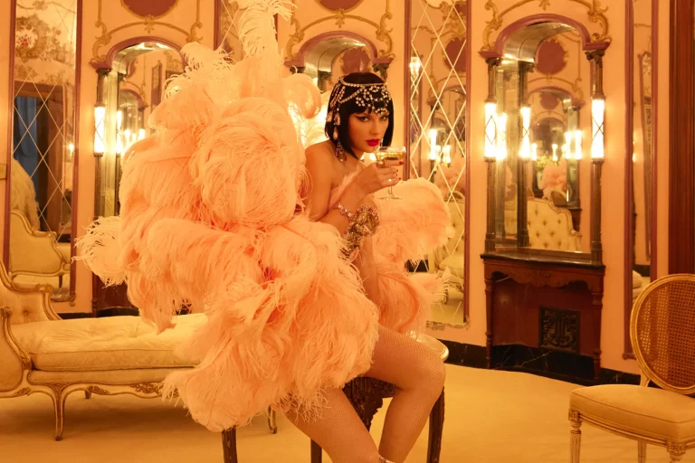 taylor-swift-everything-we-know-showgirl