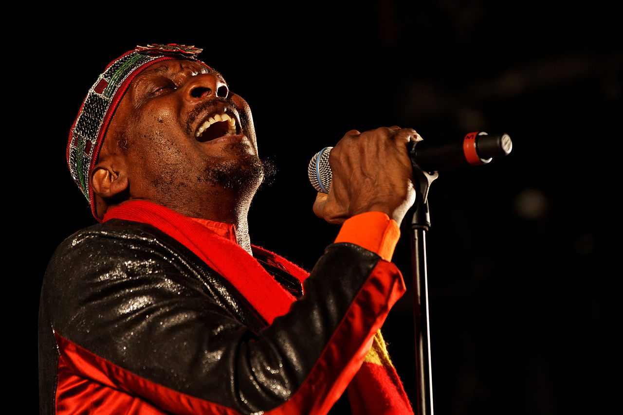 1280px-Jimmy_Cliff_-_Festival_du_Bout_du_Monde_2012_-_036