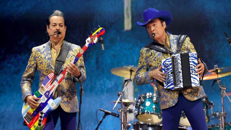 26th Annual Latin Grammy Awards - Show