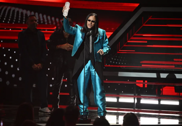 image_2025-11-01_105021040