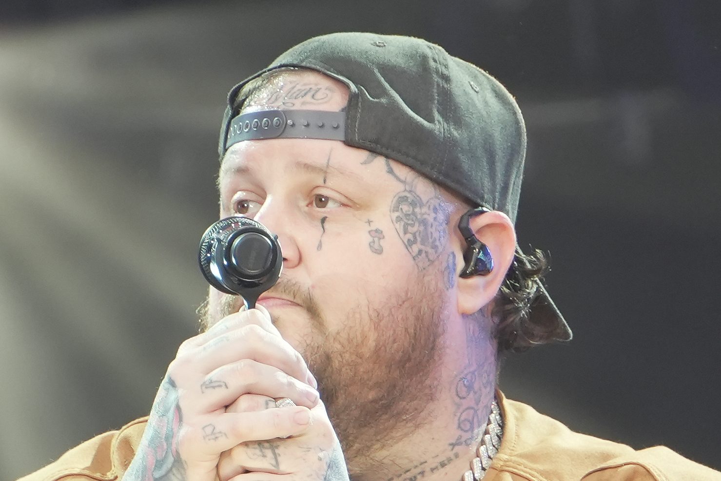 Jellyroll_Performing_at_Global_Citizen_Festival_–_September_28,_2024_(cropped)