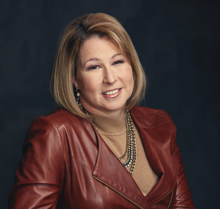 Sarah-Trahern-credit-Donn-Jones-CMA-scaled