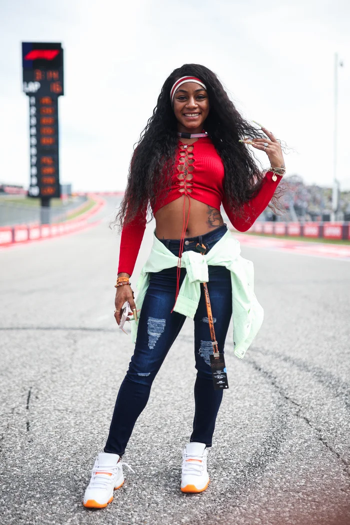 An example of how sports meet fashion.